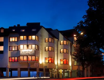 Central Hotel 1
